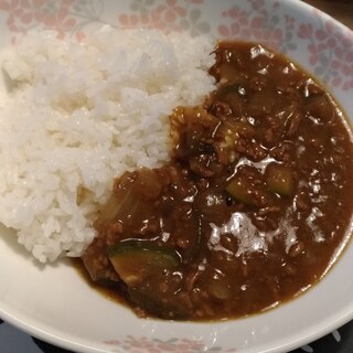 ナスとズッキーニのカレー